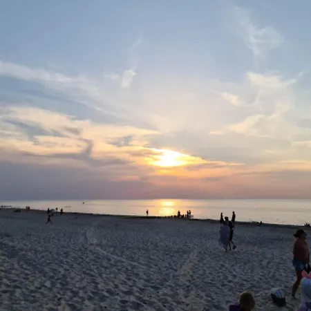 Сasa de vacaciones In Baltic Coast With Garden Mielenko